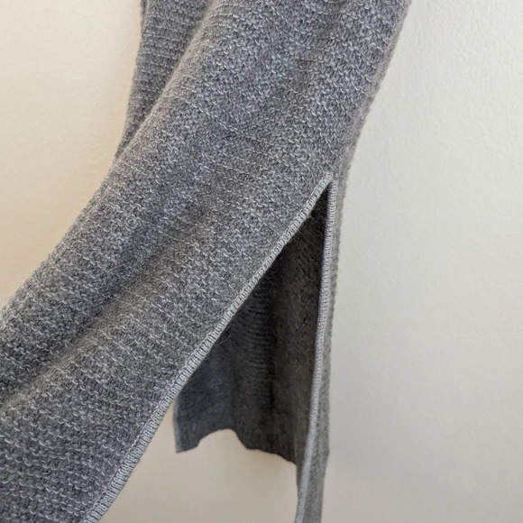 SEN tunic sweater top - Picture 4 of 8